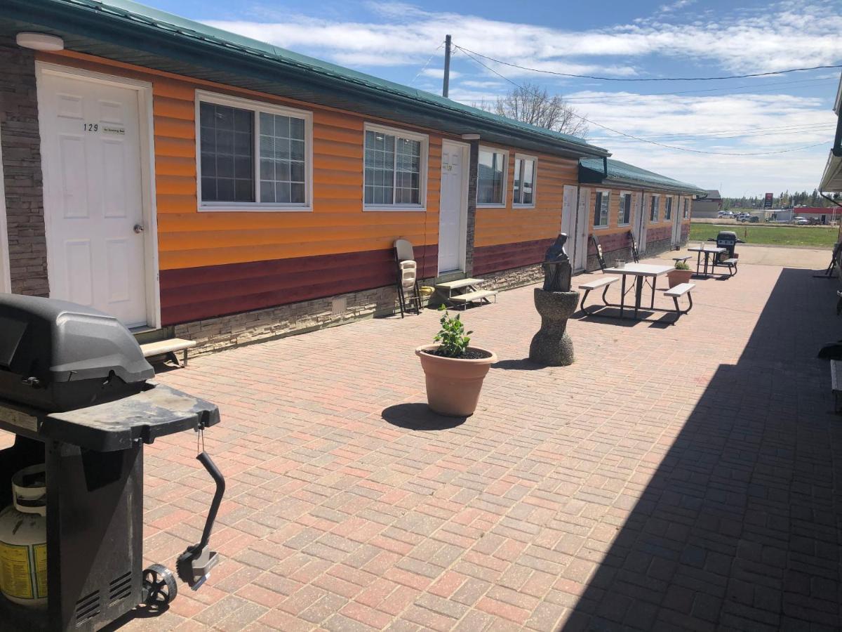 Alpine Motel Rocky Mountain House Exterior foto
