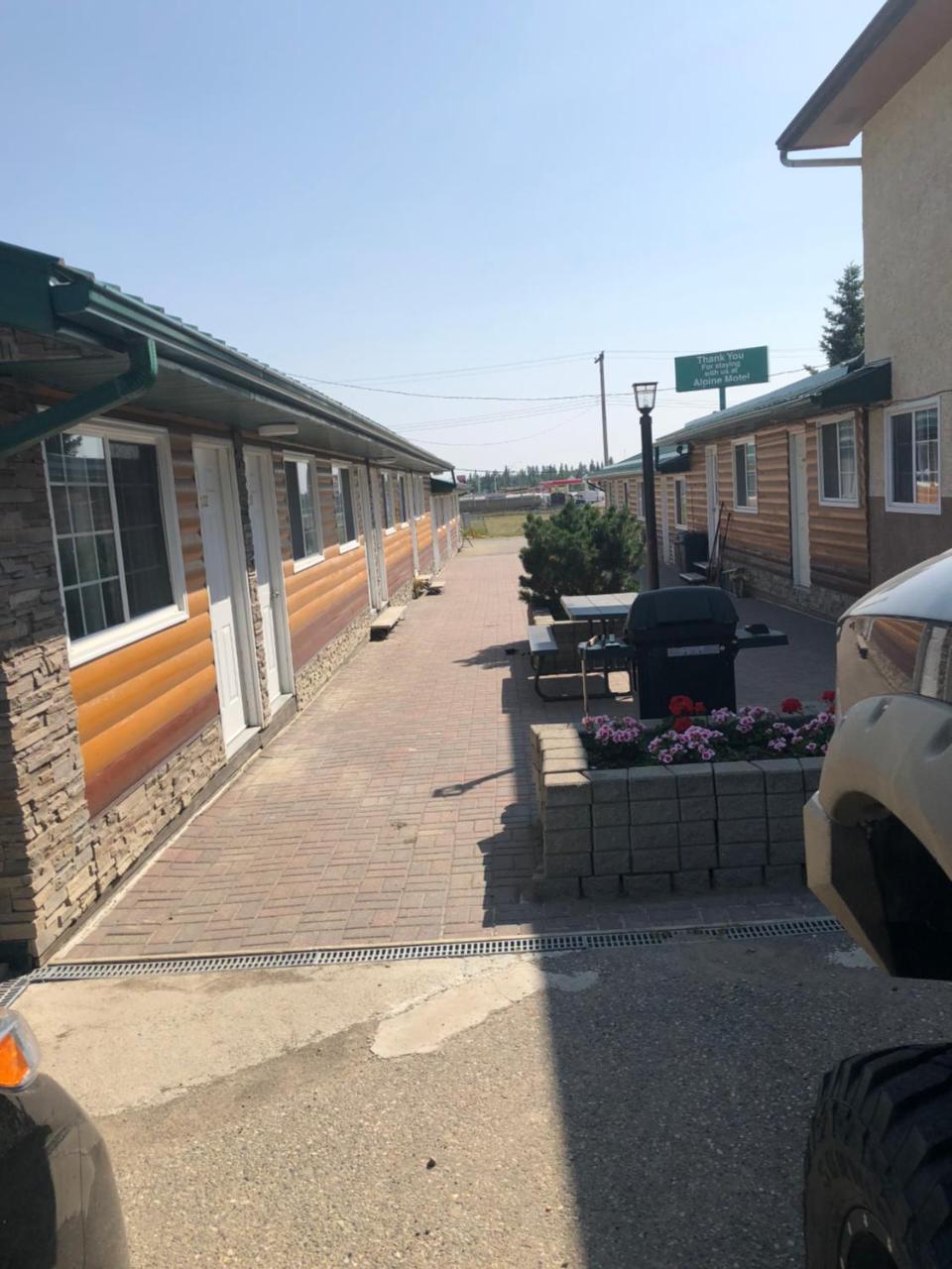 Alpine Motel Rocky Mountain House Exterior foto